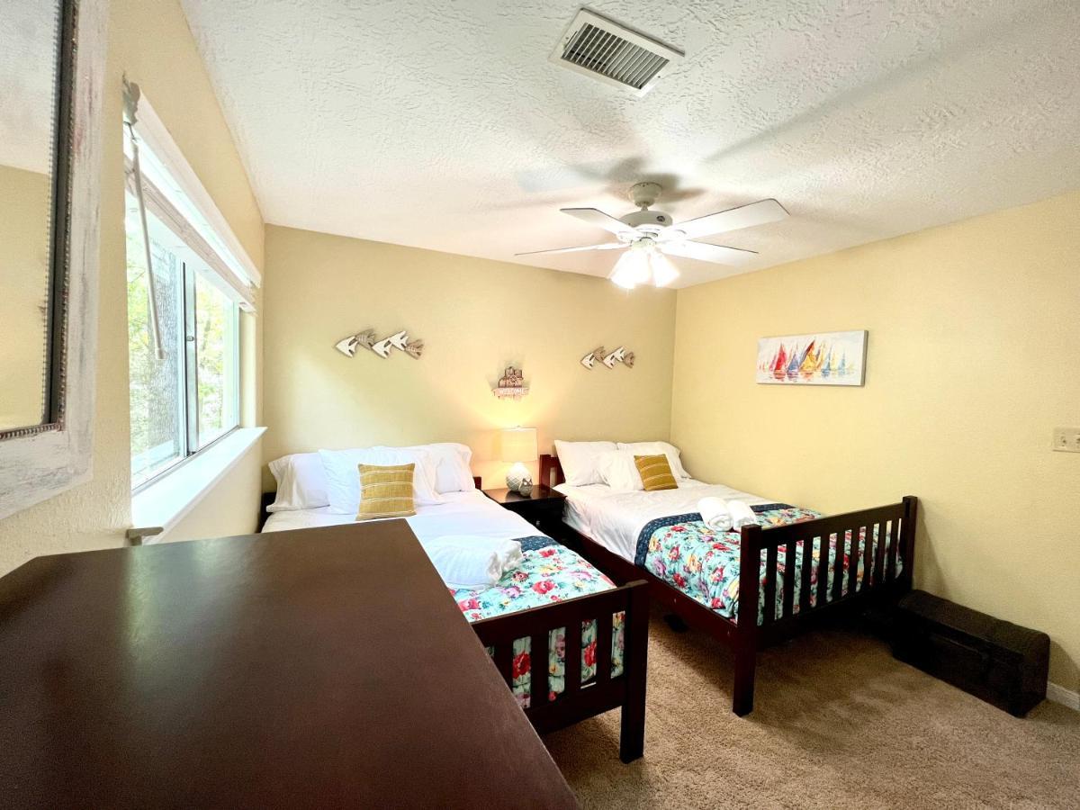 2 Bdrm Treehouse Hideout- Lake Conroe With Boat Ramp Montgomery Eksteriør billede
